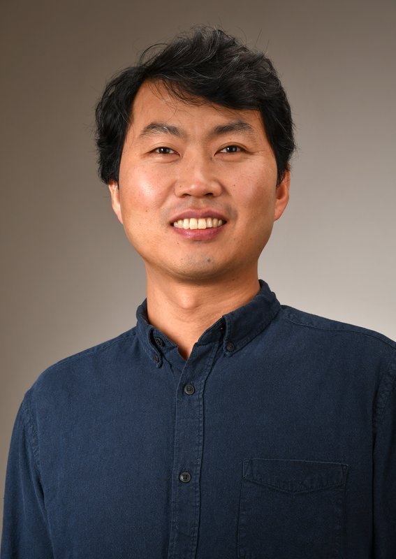 Eunsu Park, PhD, assistant professor in the Vivian L. Smith Department of Neurosurgery with McGovern Medical School at UTHealth Houston. (Photo by UTHealth Houston)