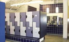 Locker Rooms with Showers and Daily-Use Rental Lockers
